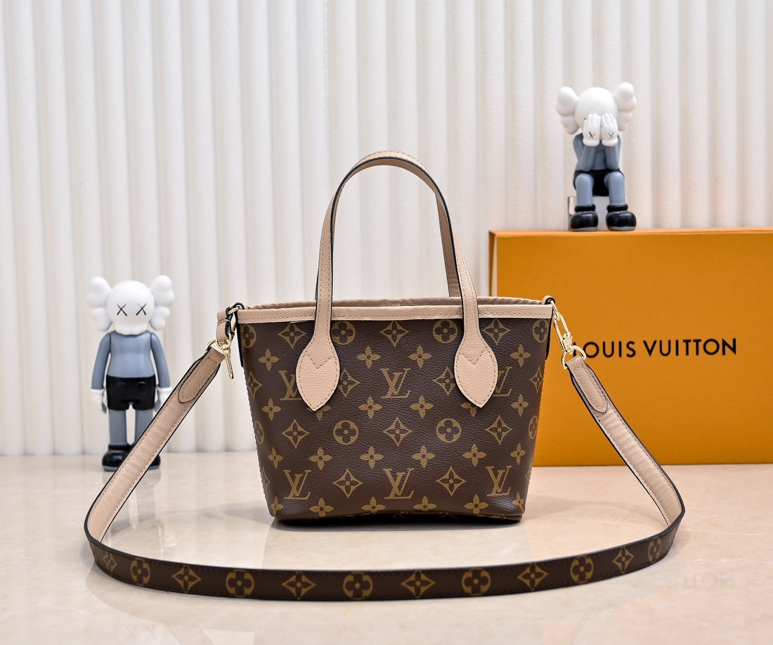 Travel Bag for Women 24x14x9cm LEM368