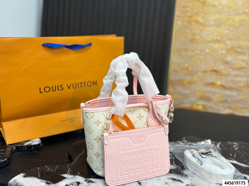 Grey/Pink Bag for Women 20*17cm LEM521