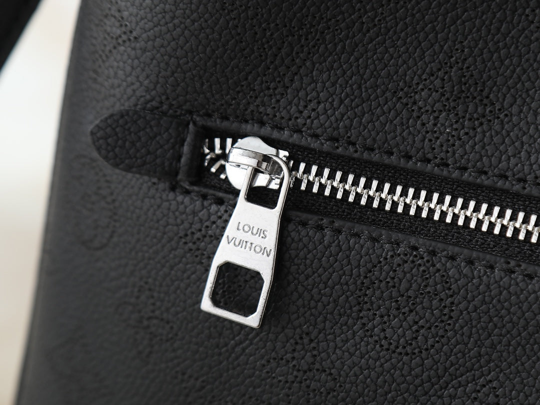 Designer Crossbody Bag for Women LEM299