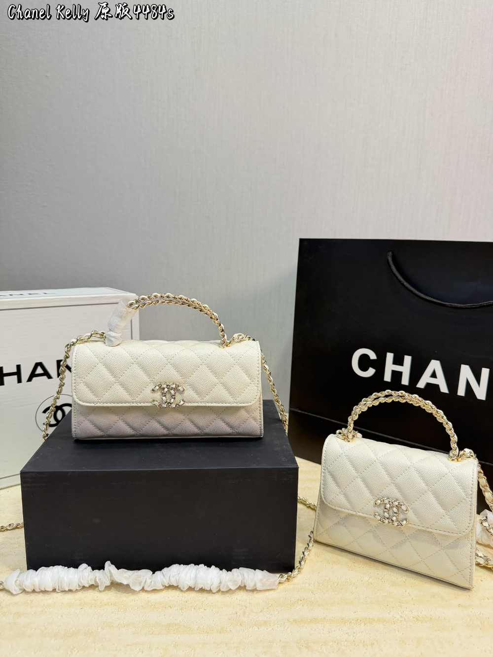 Black/White Handbag for Women 18x10x4.5cm CEM306