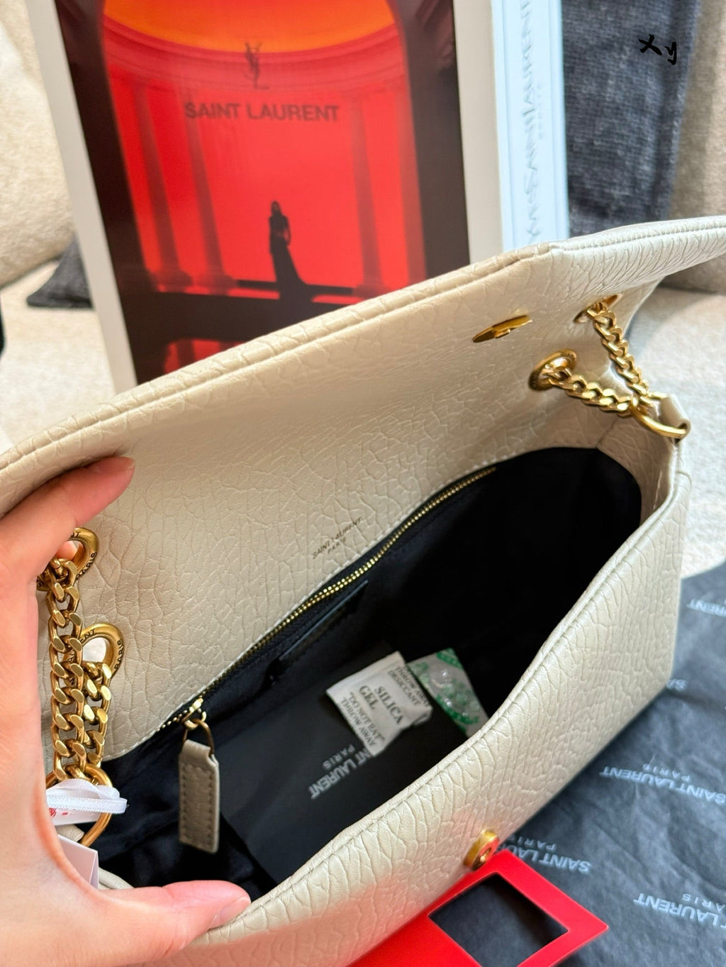 Designer Black/White Shoulder Bag for Women 28cm SEM05